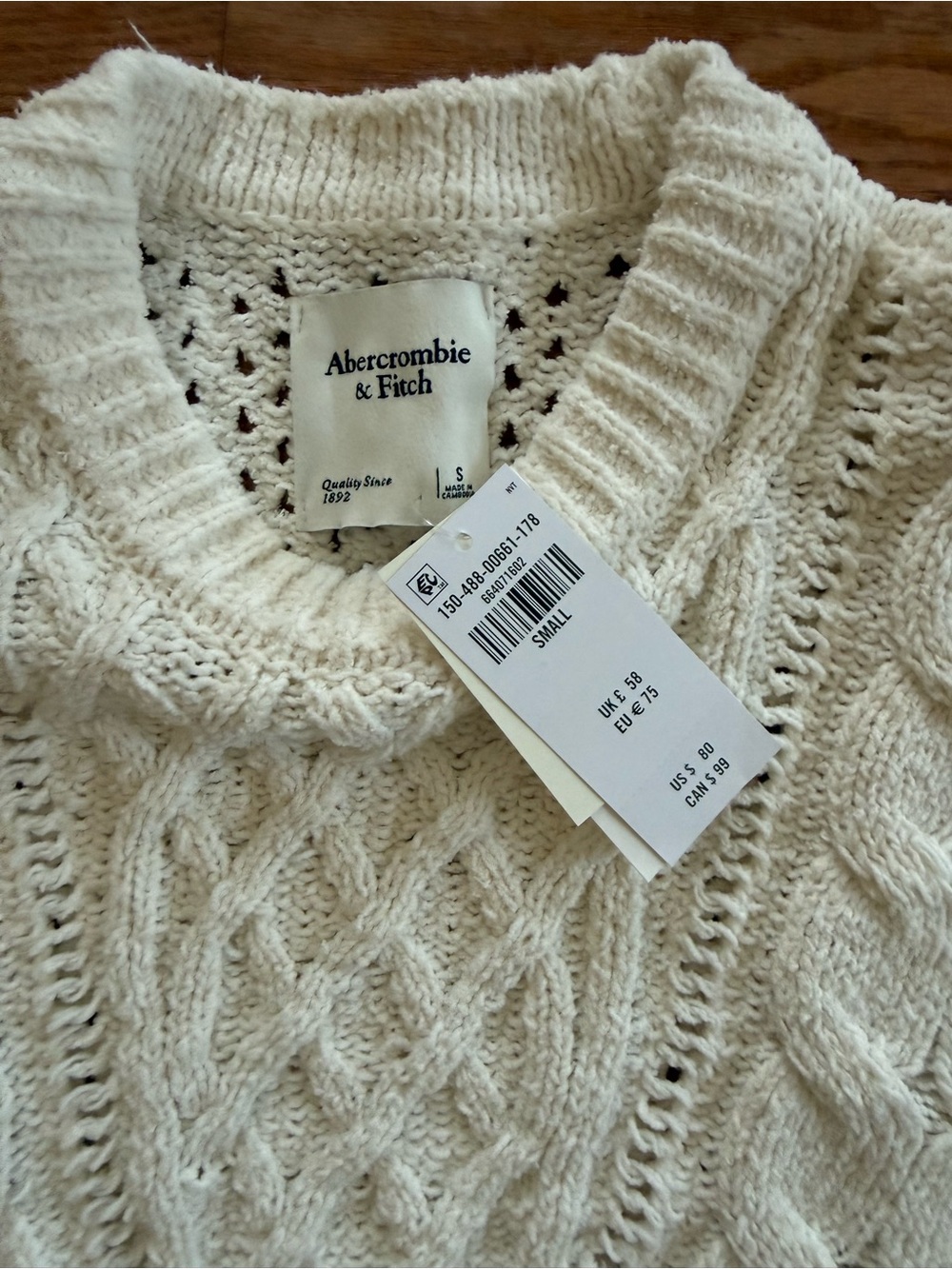 Abercrombie Fitch NWT Sz Small Textural Stitch Cable Crew Knit Sweater Cream - Picture 4 of 7